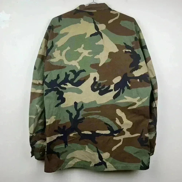 U.S. Army Woodland Camouflage Combat Jacket - Picture 4 of 6